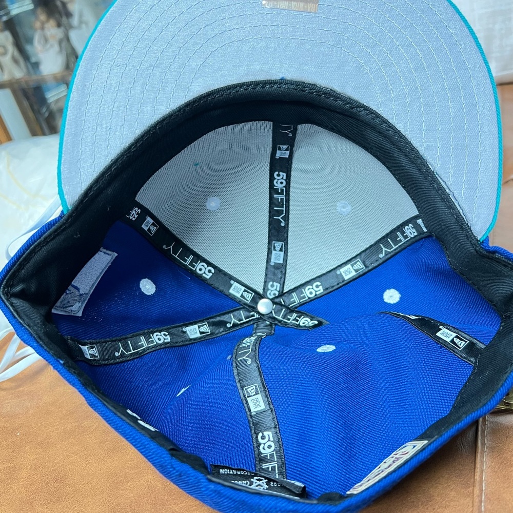 Hat - Picture 6 of 6